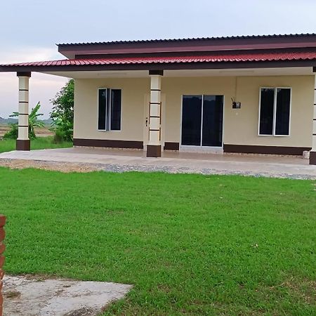 Heal Inn Roomstay- Islamic Guest คันการ์ ภายนอก รูปภาพ